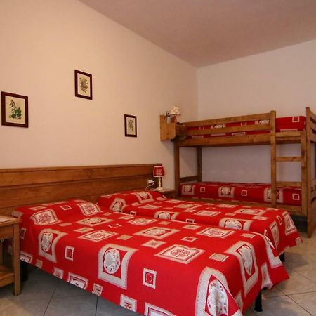 Albergo Ristorante Centro Vico Canavese Екстериор снимка