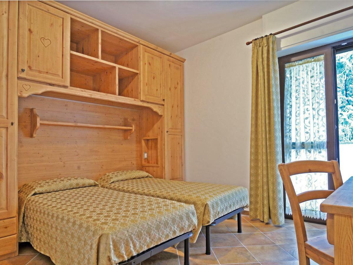 Albergo Ristorante Centro Vico Canavese Екстериор снимка