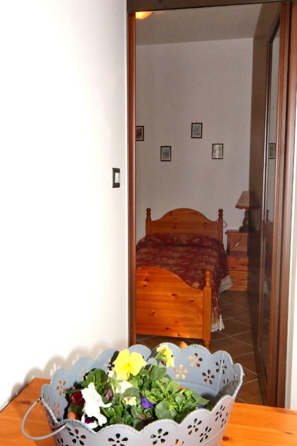 Albergo Ristorante Centro Vico Canavese Екстериор снимка