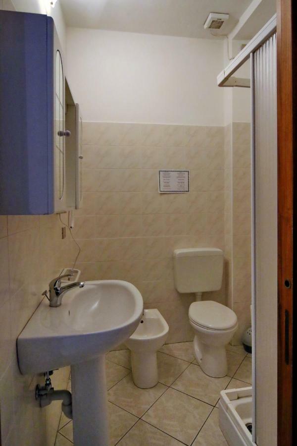Albergo Ristorante Centro Vico Canavese Екстериор снимка